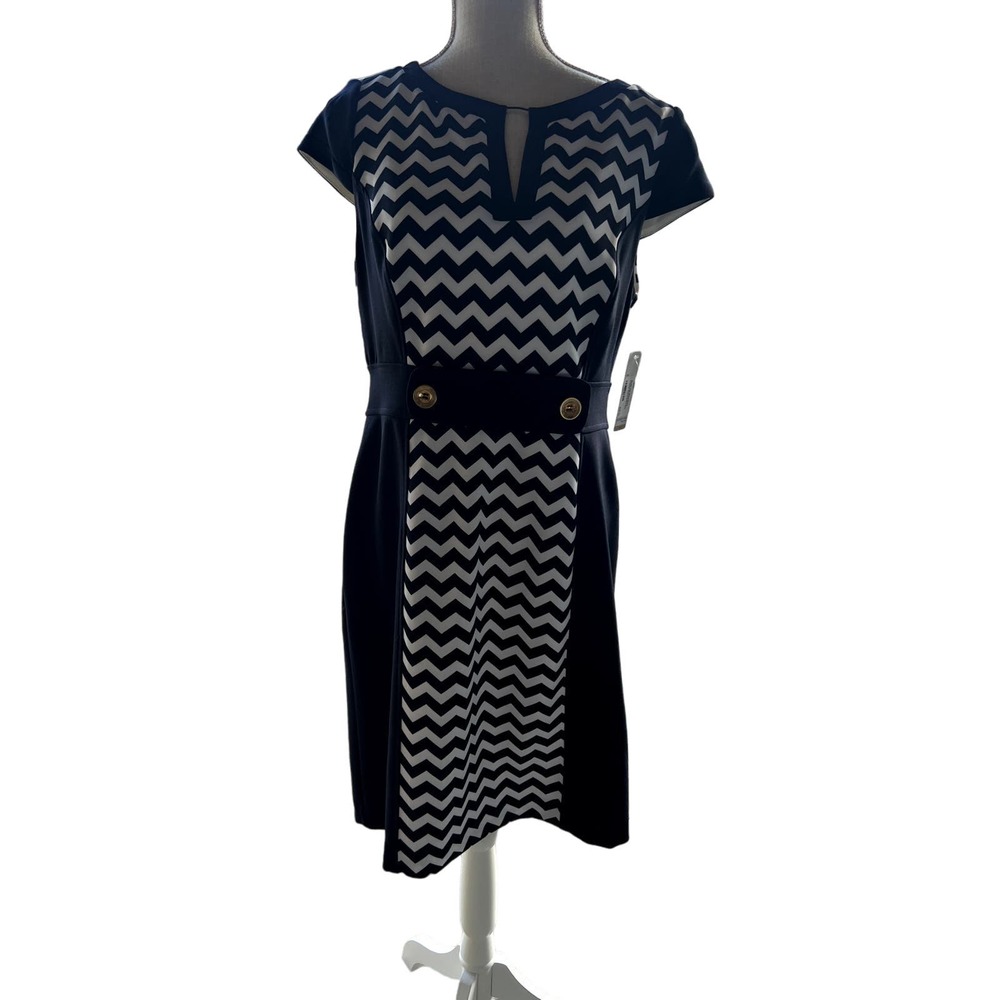 Studio One New York Navy and Black and White Chevron Sleeveless Sheath Dress NWT